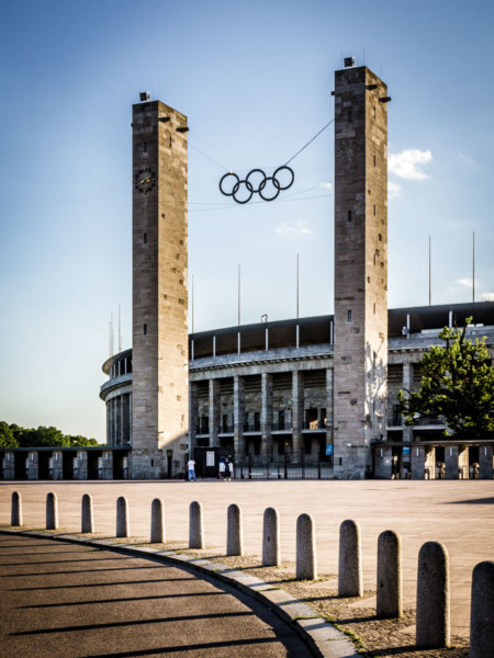 https://www.coming-home.com/uploads/static/city-guide/berlin/charlottenburg-wilmersdorf/berlin-westend-portrait.jpg