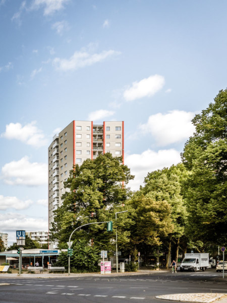 https://www.coming-home.com/uploads/static/city-guide/berlin/mitte/berlin-hansaviertel-portrait.jpg