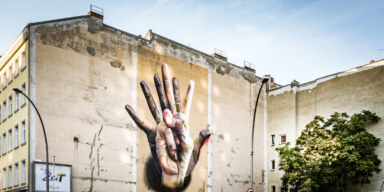 Berlin Mitte Gallery 13